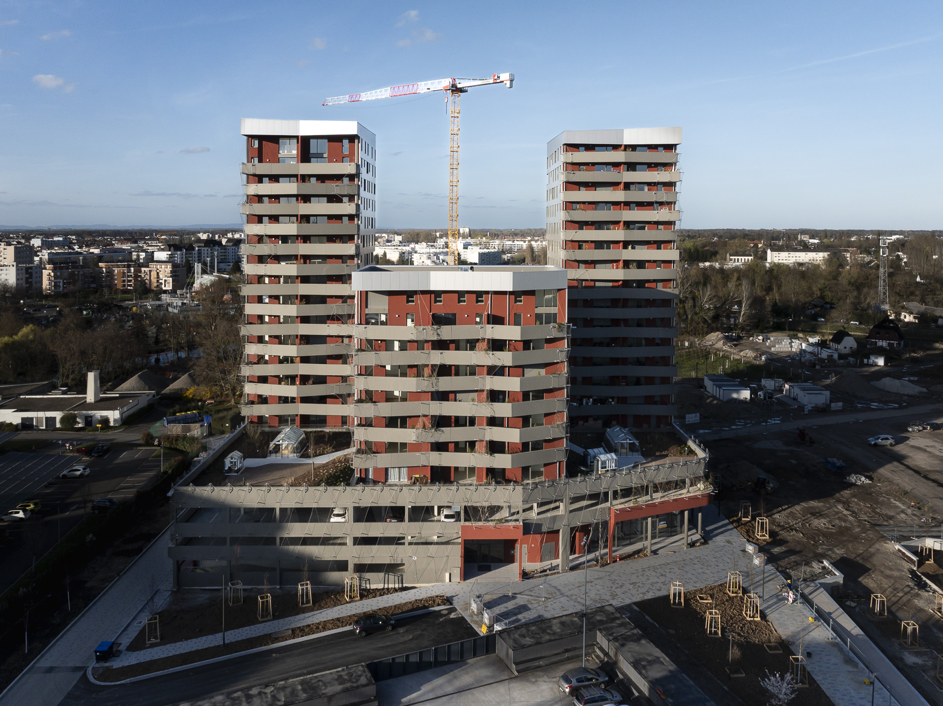 Les 3 tours AVANSCÈNE